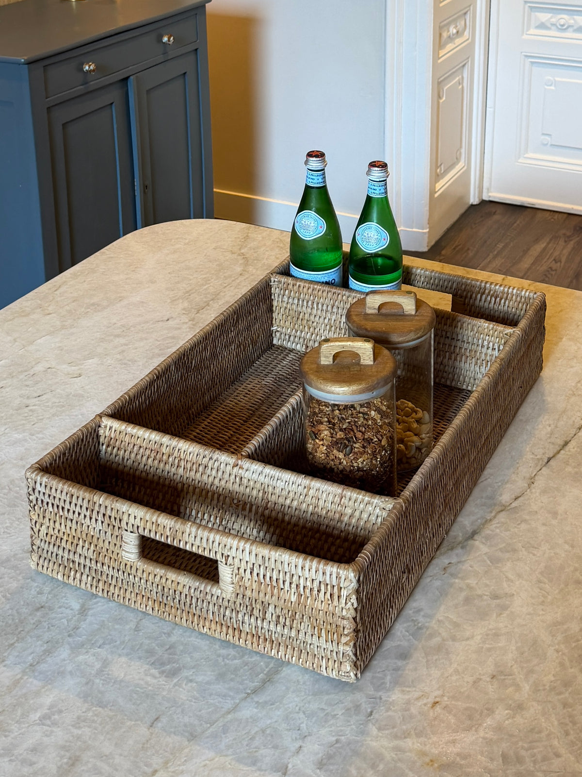 Nolan Tray