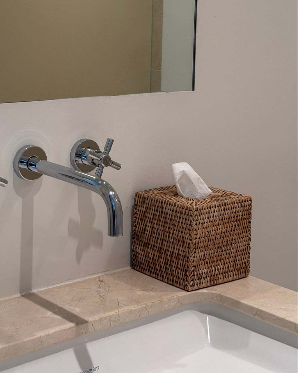 Yuna Tissue Box